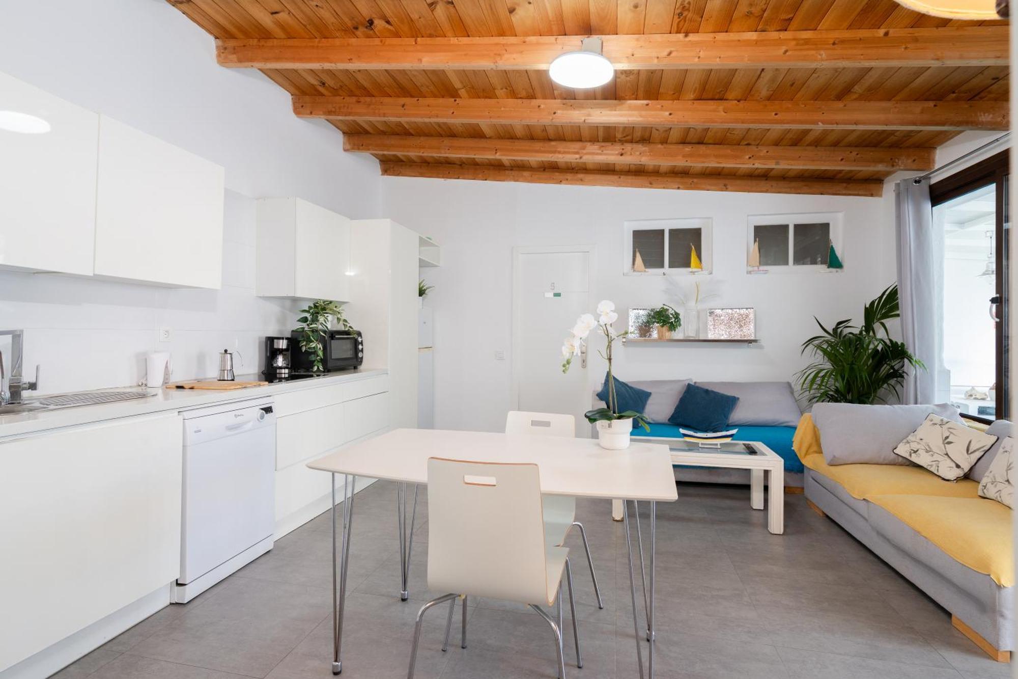 Guest House Villa Neon Tenerife Arona  Εξωτερικό φωτογραφία